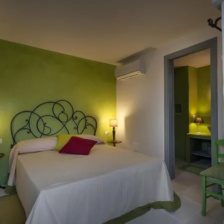 Villa 1600 Old Mill With Pool - Artemisia Homes Surano